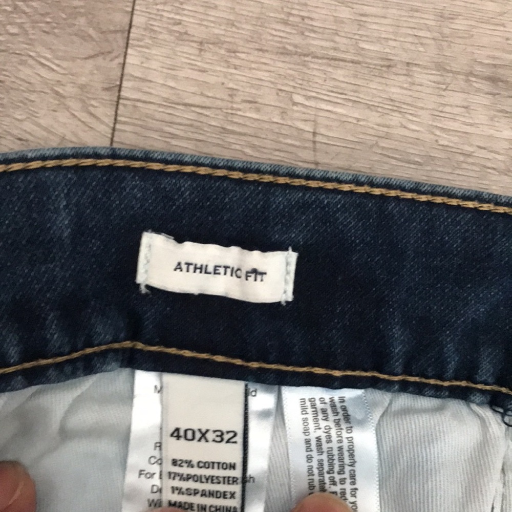 Jeans - Picture 3 of 5